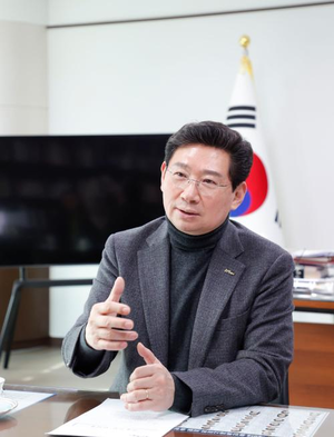 이상일,  ‘2025 하얼빈 동계아시안게임’에서 스노보드 멀티메달 강동훈 선수 축하