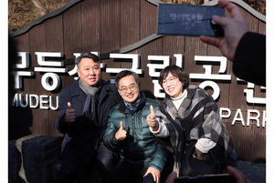 김동연, “지금은 통합의 지도자가 나와야...정권교체를 위해선 ‘노무현 정신, 필요”