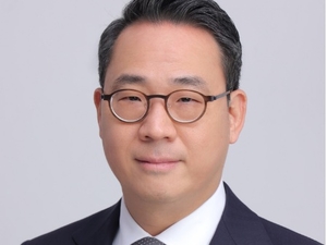 제일약품 ‘신약개발 비전’ 창업3세 끌고, 전문CEO 밀고