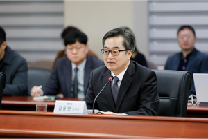 김동연, ‘기아’와 2조2000억 투자협약...“지금은 정치의 시간 아닌 경제의 시간”