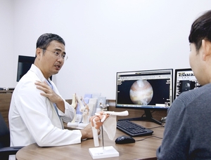 [클릭! 3분 건강] 봄맞이 대청소 어깨·무릎 손상 ‘주의’