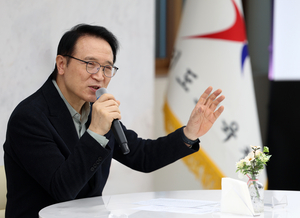 임태희 경기도교육감, 전국 최저에서 최초·최고 복지제도로 선진 미래교육청으로 ‘우뚝’