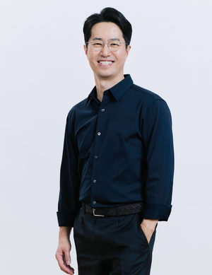 네이버, 이해진 복귀 앞두고 경영진 변화…김희철 신임 CFO 내정