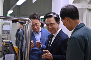 충남, 이차전지 산업 육성 박차…‘배터리 삼각축 구축’