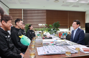 이상일, “우상혁 선수 국제대회 3연속 우승...응원과 지원 아끼지 않을 것”