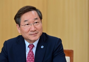 유정복 “영남 산불 피해 주민, 빠른 일상 회복 지원에 최선 다할 것”