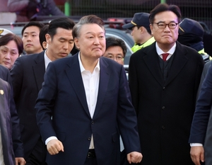 4월로 넘어간 尹 대통령 탄핵 선고…선고일 4·11일 가능성