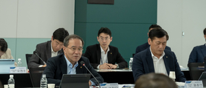 이찬우 NH농협금융지주 회장, 미래 위한 혁신 주문