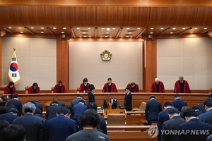 경제계 “헌재 결정 존중···경제 활력 제고 위해 힘 모을 때”