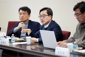 김동연, 왜 美미시간 갔나?....“경기도 차원의 관세 해결책 모색 차원”