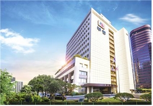 ‘사회공헌 1.2조’…부영그룹, 저출산·고령화 해결사 나서
