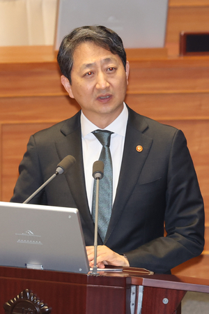 안덕근 산업장관 “자동차·반도체 관세 철폐 추진…알래스카 LNG는 에너지안보 차원 접근”