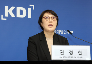 “건강보험 지출 증가, 고령화보다 과잉진료로 수가 인상 영향”