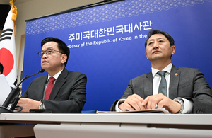 한국, 美 조선 협력 강화 필요…다음달 그리어 방한이 분수령 될 듯