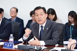 이재준 특례시시장협의회장·송인헌 인구감소지역시장군수협의회장, ‘지방소멸 위기 극복’ 협약