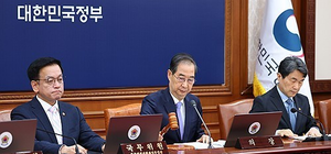 ‘출마설’ 한덕수 또 거부권…민주 “헛꿈 깨고 수사나 받아라”