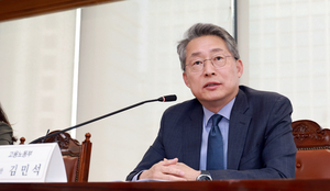 고용차관 “주 4.5일제 일률적 도입 쉽지 않아…기업 여력 없어”