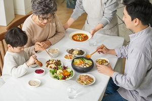 현대그린푸드, 국산 쌀로 ‘메디푸드’ 만든다