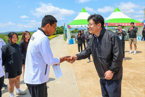 도성훈 인천시교육감, 전국소년체전 인천선수단 격려