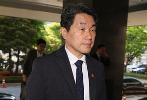 한덕수 이어 최상목 사퇴…5주간 초유의 이주호 ‘대대대행’ 체제