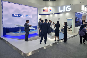 [특징주] LIG 장 초반 4% 상승…”예상을 뛰어넘는 성장세”
