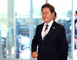 펫·요양엔 날개, 분쟁조정엔 긴장...李정부 보험정책에 업계 ‘촉각’