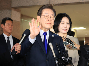 [대선 2025]이재명 후보 ‘당선 확실’…“위대한 국민에 경의”