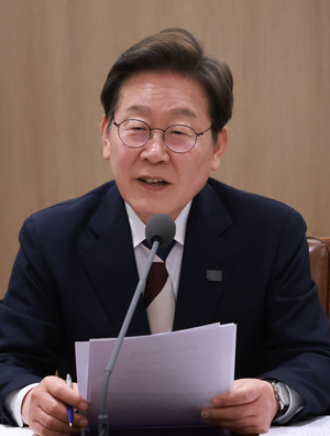 빚 탕감 시동...이재명표 ‘배드뱅크’ 시계 움직인다