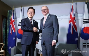 李 대통령, 호주-남아공 정상과 회담…트럼프는 귀국