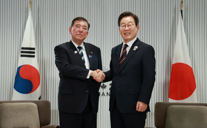 李대통령, G7서 실용외교 첫발…한일 정상 ‘셔틀외교’ 복원 선언