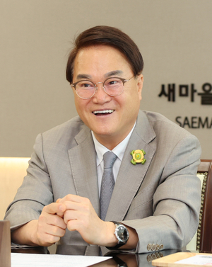 [특집]김하수 청도군수, 민선 8기 3주년 맞아 성과와 청사진 제시