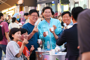 이상일, ‘별빛마당 야시장’ 개장식 참석...“전국 최고의 전통시장 축제 될 것”
