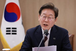 ‘전국민 지역화폐’ 가시화…30조대 추경 시계 빨라진다