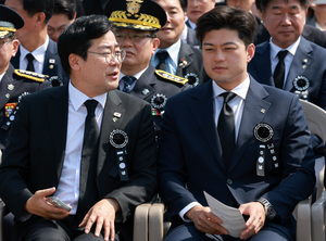 ‘내란 청산·협치’ 놓고 셈법 다른 여야…“평화는 없다”