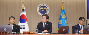 ‘워커홀릭 이재명’, 3色 리더십…직접·집요·소탈