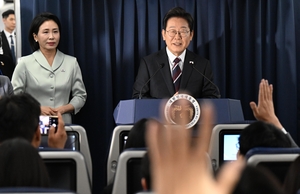 “끝날 때 더 높을 것”…첫 ‘국정지지율’ 58.6%에 李대통령 ‘아쉬움·각오’ 내비쳐