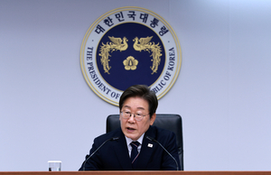李대통령 “중동사태, 경제·안보 충격 최소화 해야”