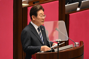 李 첫 시정연설 “지금이 추경 골든타이밍…긴축 고집하면 방관자”