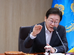 대통령 공약인데···美 통상 압박에 ‘망 사용료 논의’ 물거품 되나