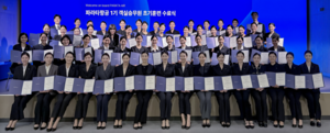 윤철민 파라타항공 대표, 1기 객실 승무원 60명 수료식 진행