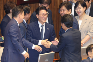 김민석 국무총리 후보자 인준안 국회 통과