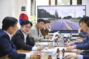 [포커스] 김포시, 철도길 열고 도시개발 회생 ‘박차’