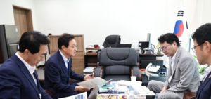 박완수 경남지사, “국정과제 반영 요청”...부산시 “산업은행 이전·글로벌 허브도시 특별법” 거듭 요청