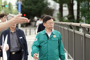 신상진 성남시장 “구미동 물빛정원-무지개마을 앞 탄천, 보도교와 징검다리로 연결”  지시
