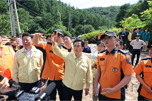 김동연, 가평군 수해현장 재방문...“일상회복지원금 지급하라” 지시
