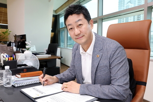 김진경 경기도의회 의장, “미래를 준비하는 실사구시형 조직개편은 책임 의정 기반될 것”