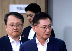 李 대통령, ‘내란 옹호’ 강준욱 경질…“보수와의 소통은 계속”