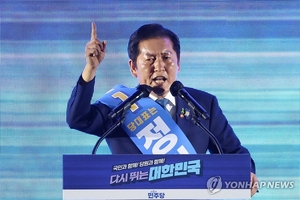 민주당 새 대표에 정청래 당선…‘사이다 법사위원장’이 찐명 눌렀다