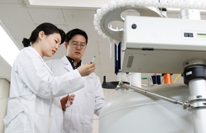 금호석유화학그룹, R&D 확대로 ‘불황 정면돌파’