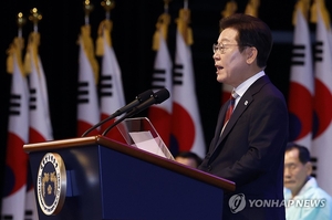 ‘취임 후 첫 광복절’ 李 대통령 “對北·韓日 관계 확 바꾼다”